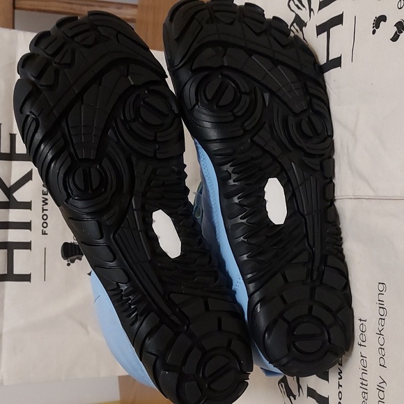 Unisex Hike Footwear Boot - Picture 4 of 14